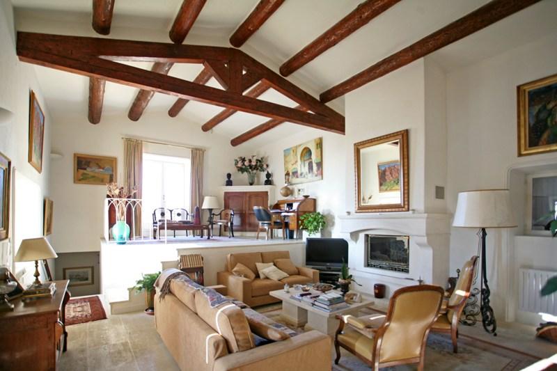 Maison en pierre face au Luberon avec vue d'exception !